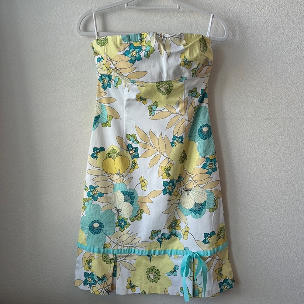 La Jolie | Strapless Cotton Floral Mid Length Dress